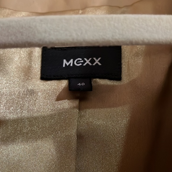 Women’s leather blazer - Picture 2 of 4